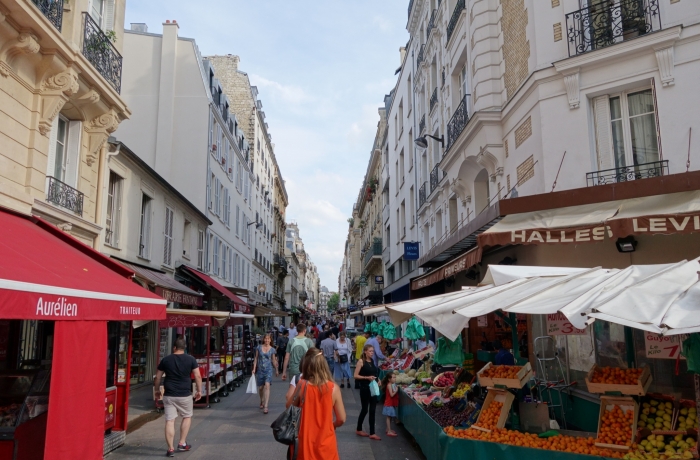 Les tops de mon quartier par Juliette